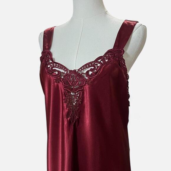 NWT VTG 90s Dentelle Romantic Burgundy Red Floral Embroidered Satin Maxi Slip M - Picture 4 of 8